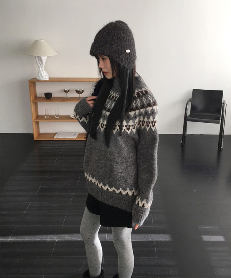 ノルディックルーズラウンドニット