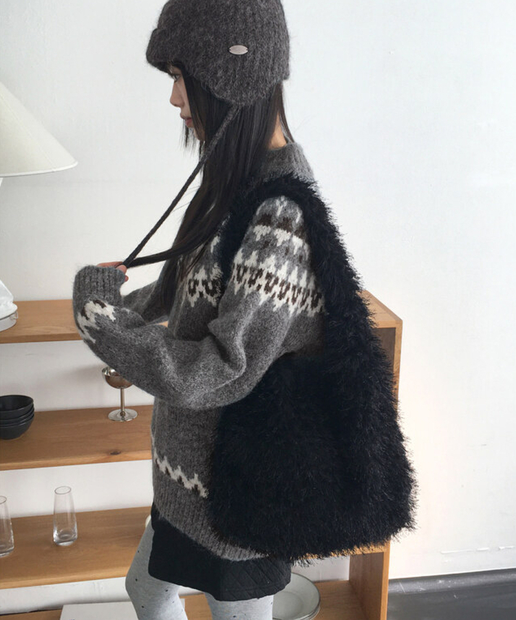 ノルディックルーズラウンドニット