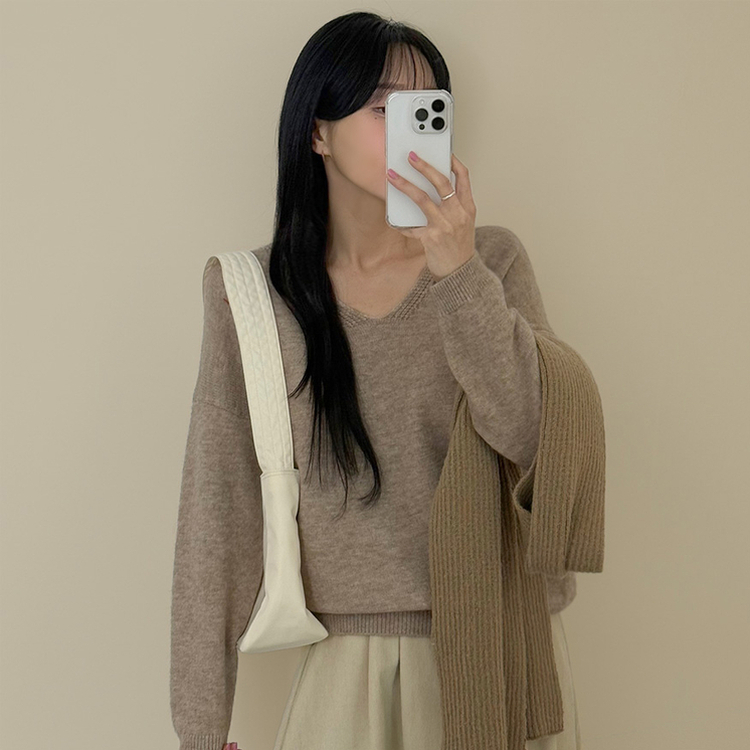 ソフトVネックルーズニット(7color) BEIGE