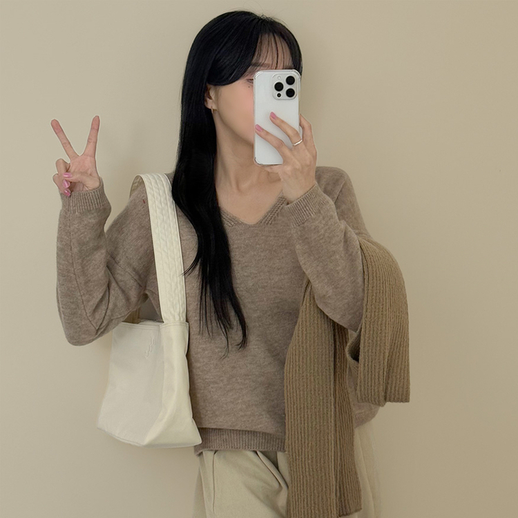 ソフトVネックルーズニット(7color) BEIGE