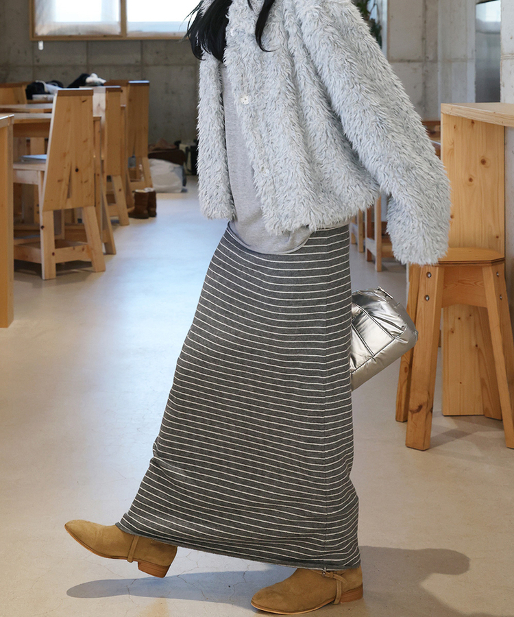 ストライプニットマキシスカート CHARCOAL