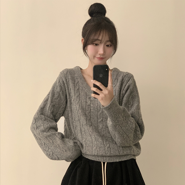 자신있는 추천템 러블리모먼트 브이넥 겨울 긴팔 꽈배기 펜던트 오버핏 니트 루즈핏 상의 6color 그레이