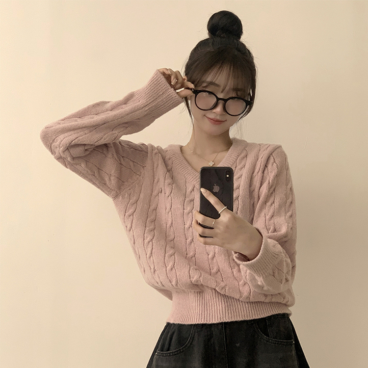 자신있는 추천템 러블리모먼트 브이넥 겨울 긴팔 꽈배기 펜던트 오버핏 니트 루즈핏 상의 6color 핑크