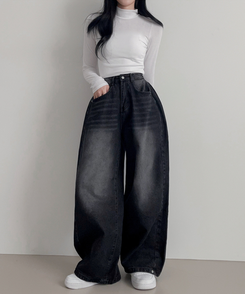 スチームウォッシングデニムワイドパンツ BLACK