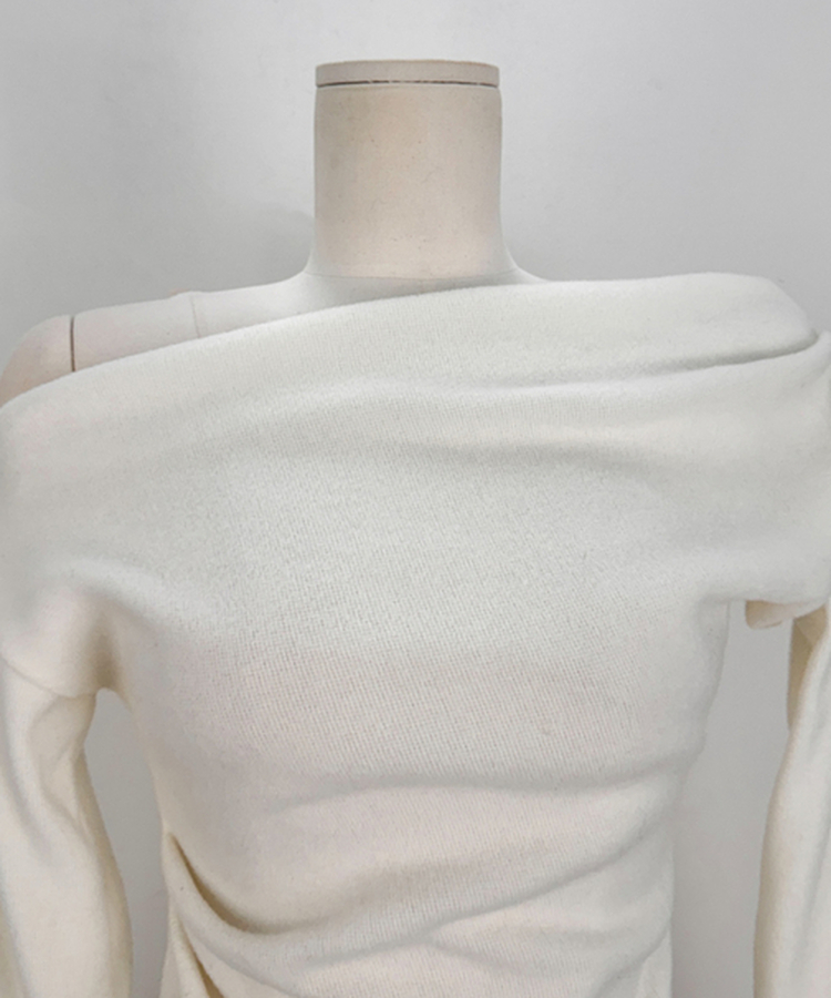 【タイ付き】ボートネックオフショルダードレープTシャツ