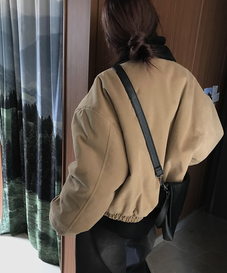 キヤノンカラージップアップジャンパー