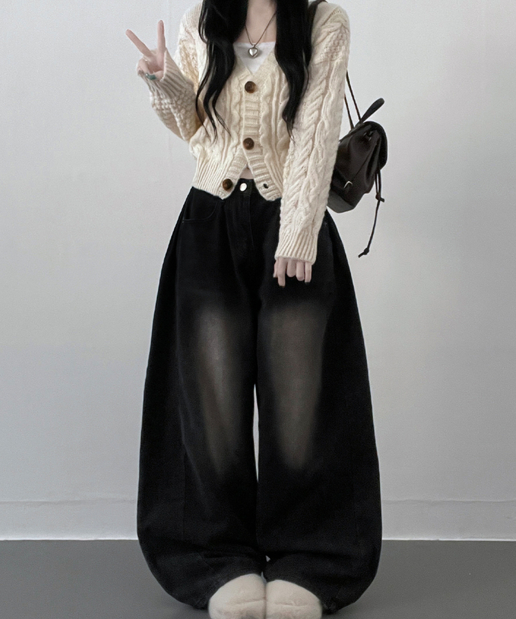 피넛꽈배기브이넥크롭도톰니트가디건 아이