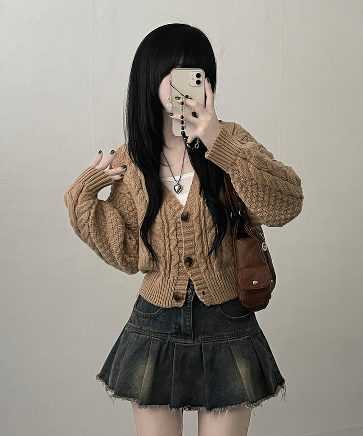 피넛꽈배기브이넥크롭도톰니트가디건 베이지