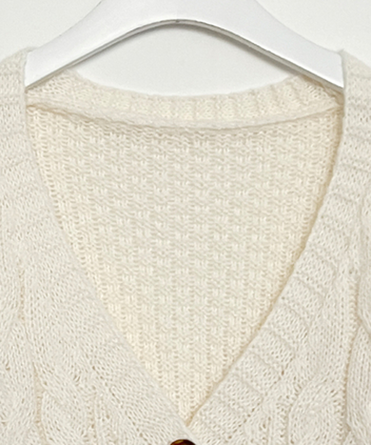 피넛꽈배기브이넥크롭도톰니트가디건