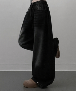 턴브사이드핀턱스냅와이드워싱데님롱팬츠 블랙