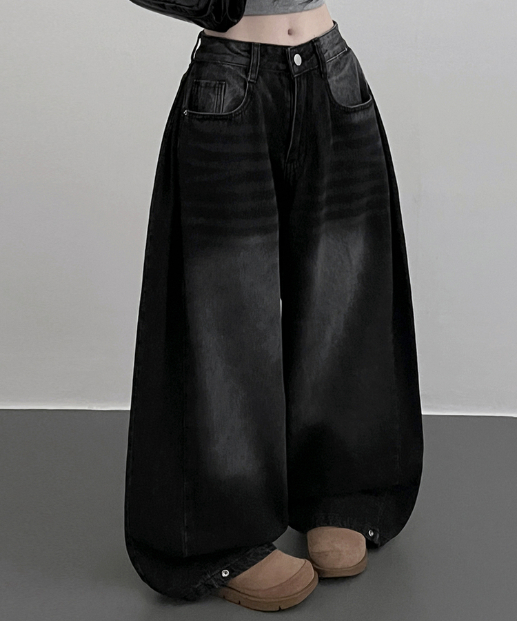 턴브사이드핀턱스냅와이드워싱데님롱팬츠 블랙