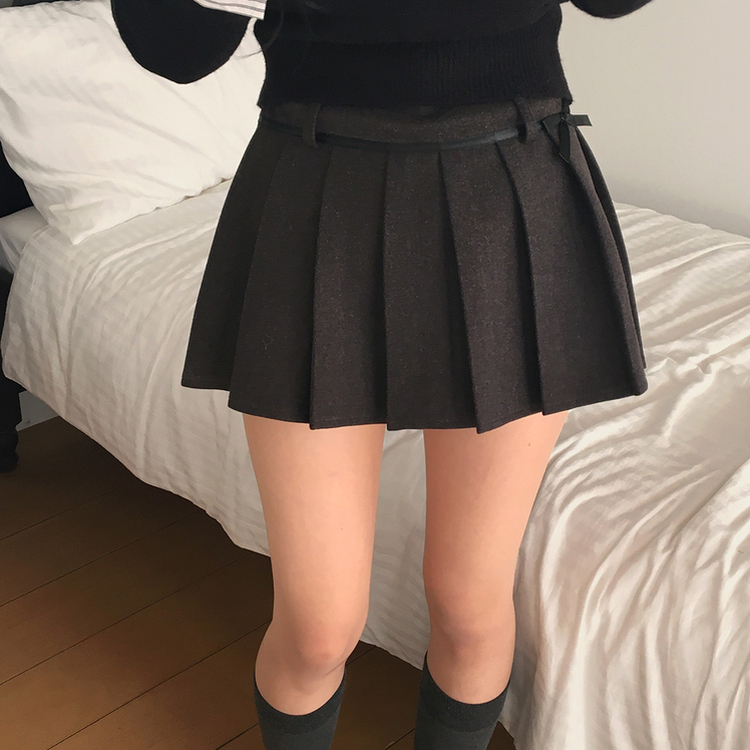 ヘイリボンプリーツスカート