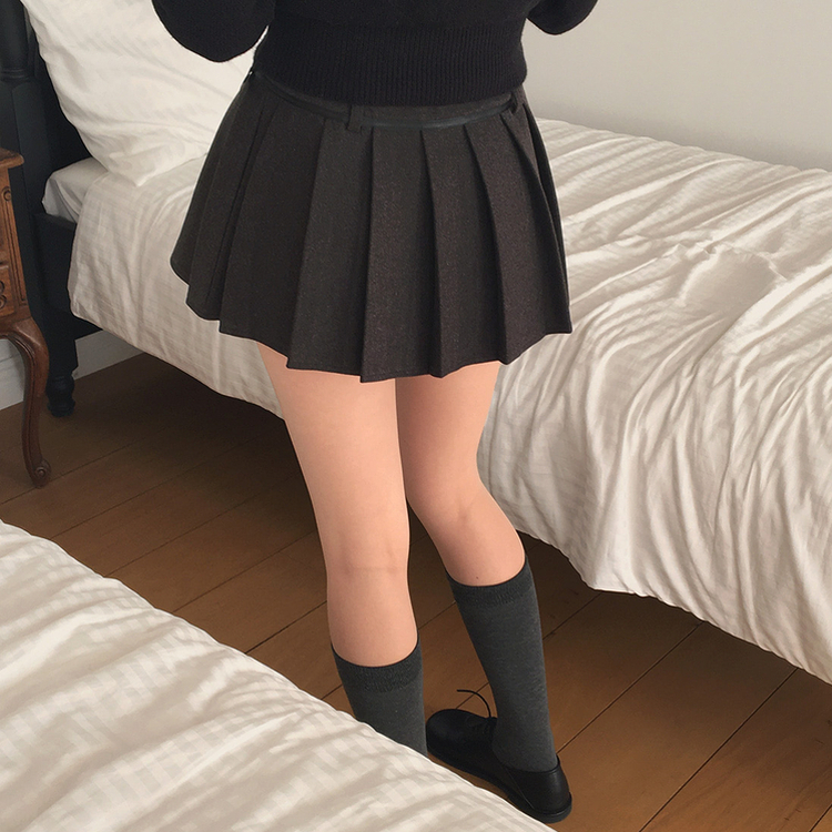 ヘイリボンプリーツスカート