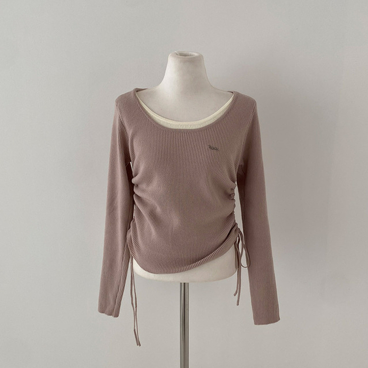 레지 셔링 레터링 자수 두겹 일체형 골지 니트