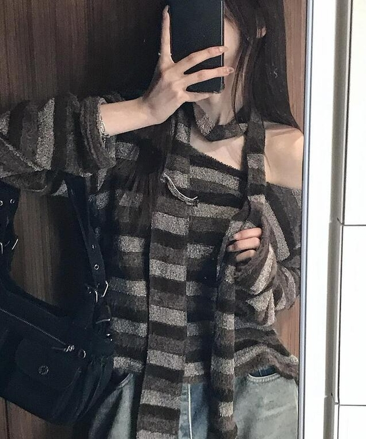 【マフラー付き】モアストライプTシャツ