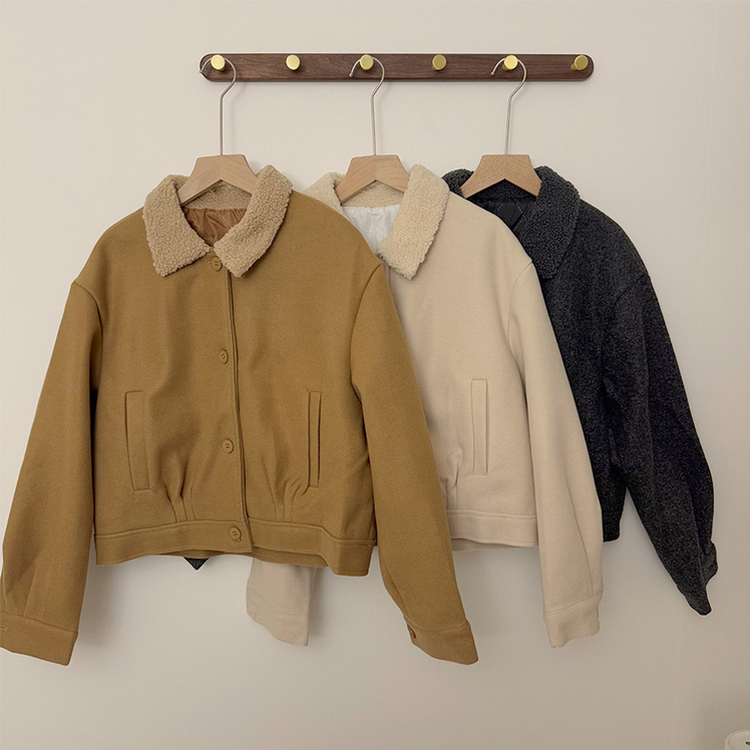 ウールカラーネックキルティングショートジャケット