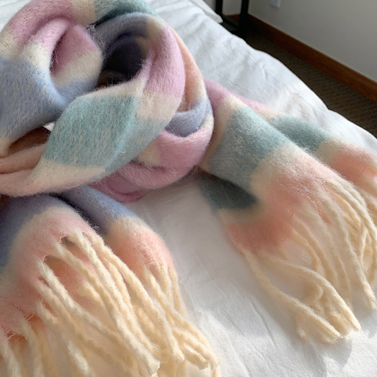 レインボーストライプフリンジマフラー