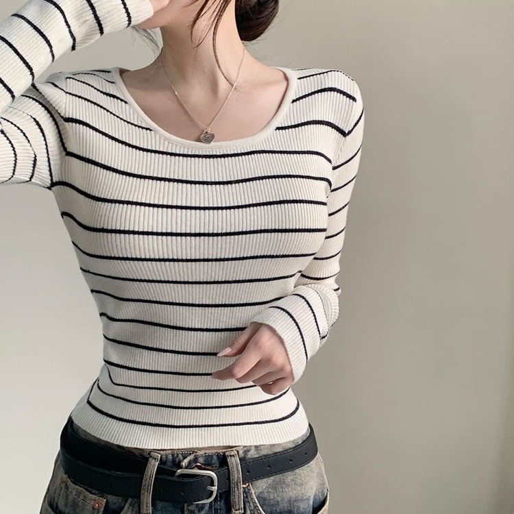ストライプユーネック長袖ニット T IVORY STRIPE