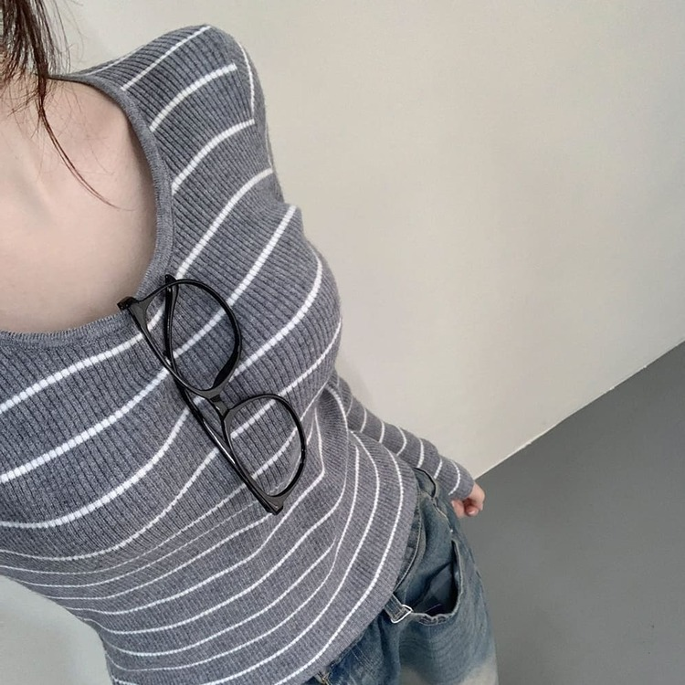 ストライプユーネック長袖ニット T GRAY STRIPE