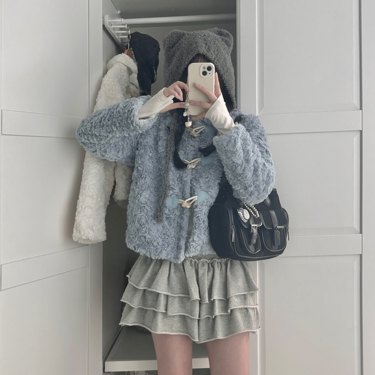 ショートダッフルコート