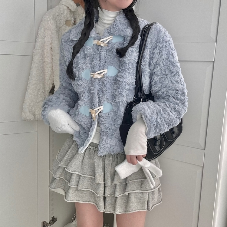 ショートダッフルコート