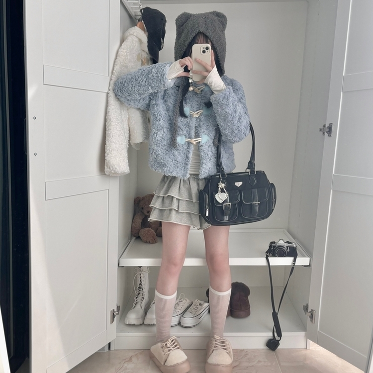 ショートダッフルコート