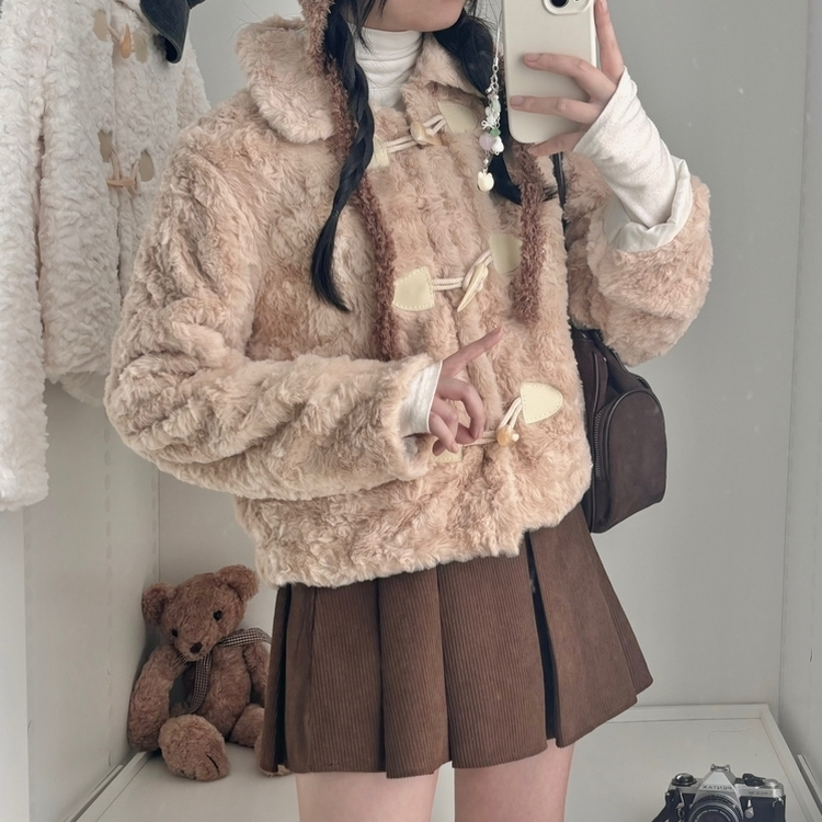 ショートダッフルコート