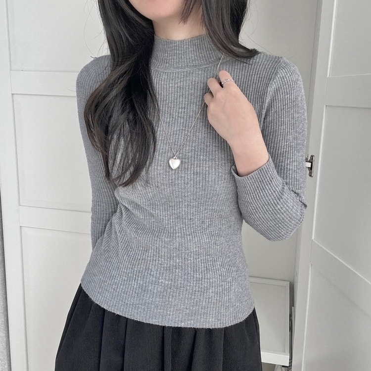 갑갑함 없는 쫀득모찌 반목폴라 레이어드 긴팔 골지 니트 티셔츠