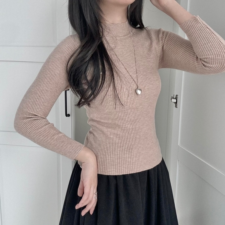 갑갑함 없는 쫀득모찌 반목폴라 레이어드 긴팔 골지 니트 티셔츠