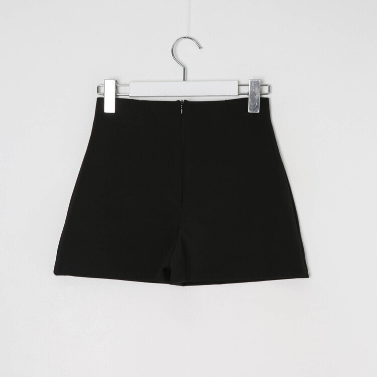 ハイウエストショートパンツ