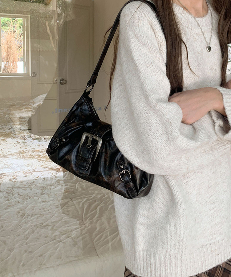 バックルショルダーバッグ BROWN