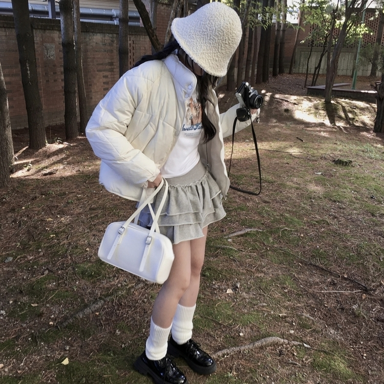 レザーショルダーバッグ IVORY
