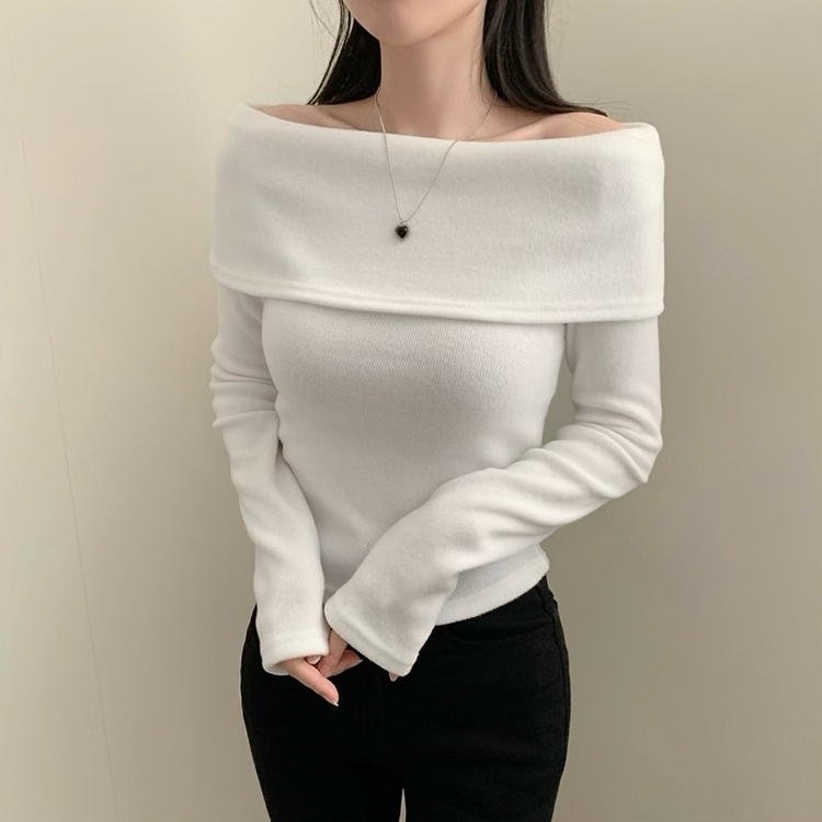 オフショルダー長袖Tシャツ