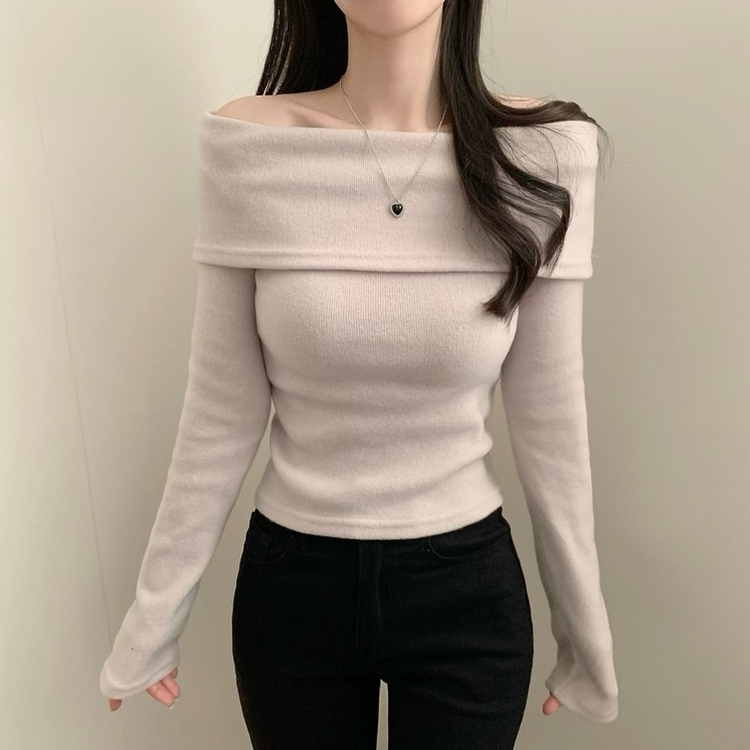 オフショルダー長袖Tシャツ
