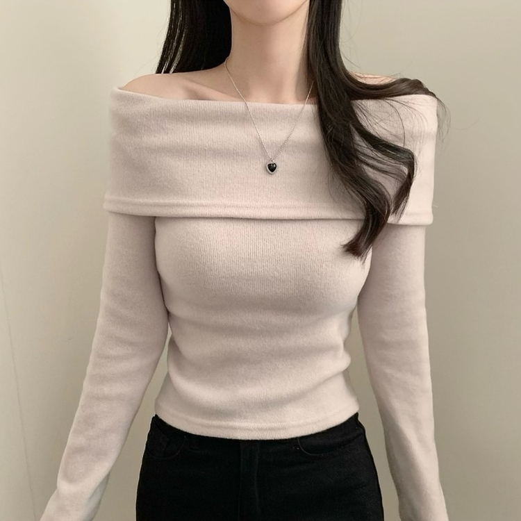 オフショルダー長袖Tシャツ