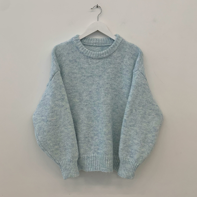 파스텔 도톰 보카시 라운드 아방핏 니트