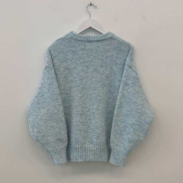 파스텔 도톰 보카시 라운드 아방핏 니트