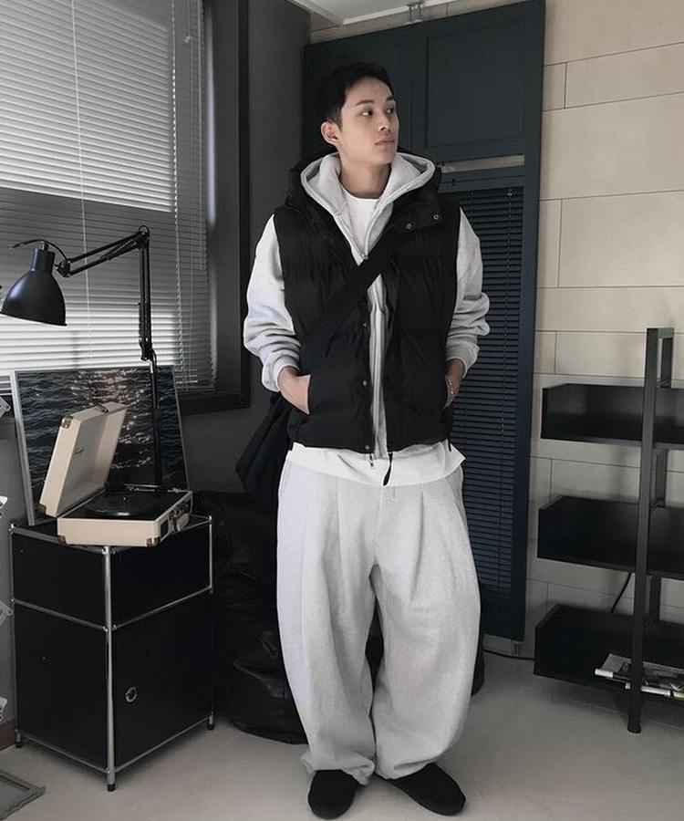 【起毛】チャップリンフードジップアップ
