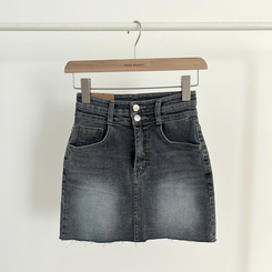 ツーボタンウォッシングミニスカート