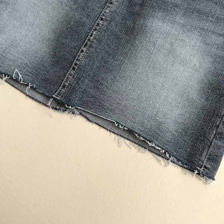 ツーボタンウォッシングミニスカート