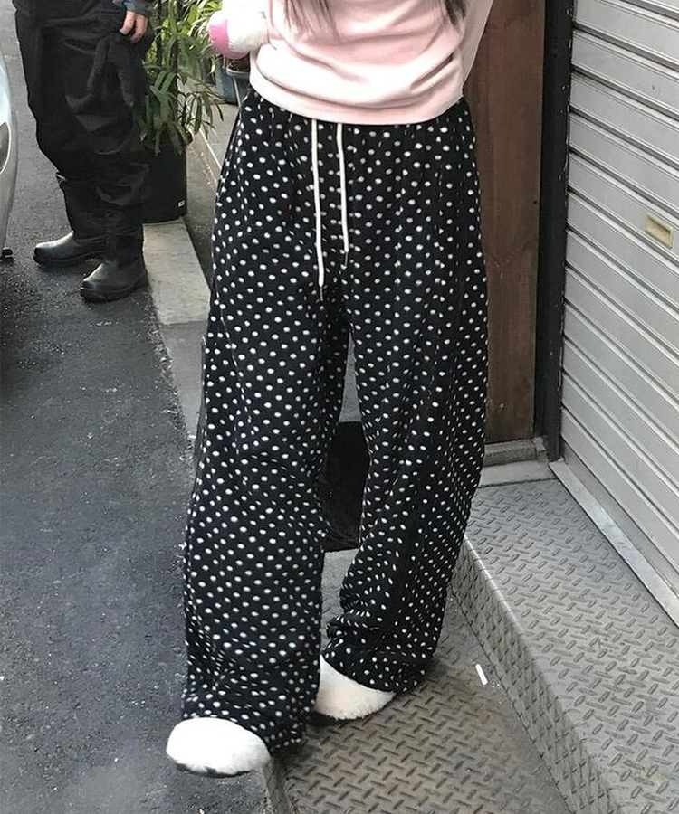 キュートドットフリースパンツ｜ワイド｜韓国ファッション通販 SONA