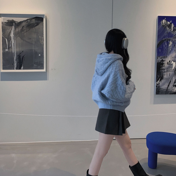 ケーブルルーズフードニット SKY BLUE