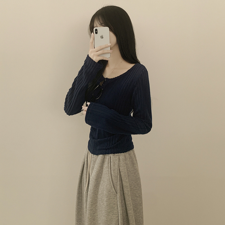 ボタンラウンドネックニット DARK BLUE