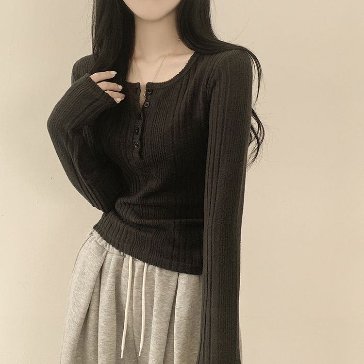 ボタンラウンドネックニット CHARCOAL