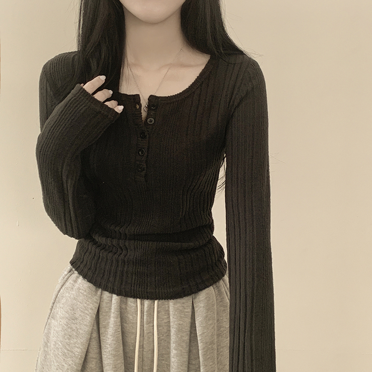 ボタンラウンドネックニット CHARCOAL