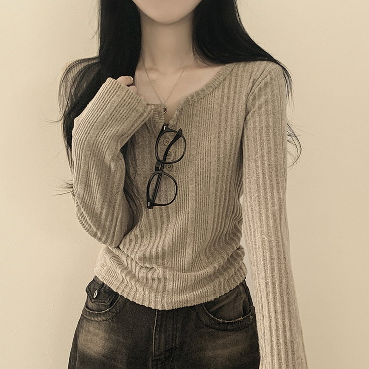 ボタンラウンドネックニット BEIGE