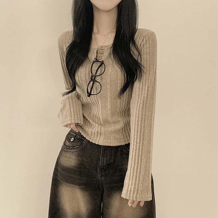 ボタンラウンドネックニット BEIGE