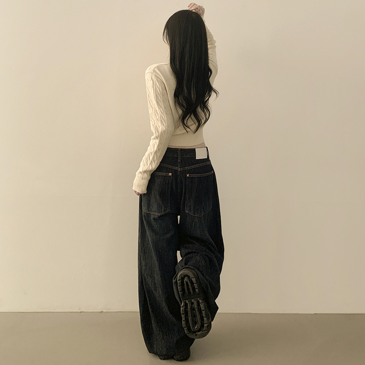 허리 잘잡아주는 꽈배기 라운드 크롭 기본 슬림핏 허리잘록 니트가디건 아이보리