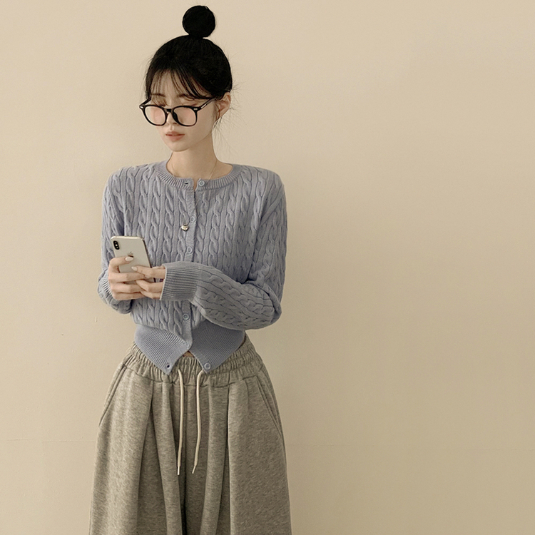 허리 잘잡아주는 꽈배기 라운드 크롭 기본 슬림핏 허리잘록 니트가디건 소라