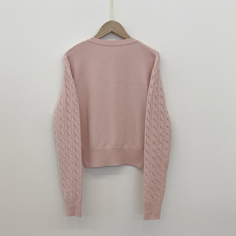 허리 잘잡아주는 꽈배기 라운드 크롭 기본 슬림핏 허리잘록 니트가디건